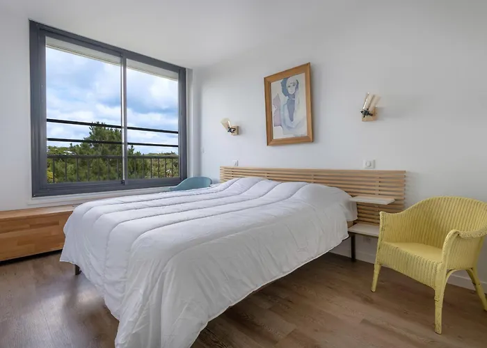 Pour 6, Vue A 40m De La La Baule-Escoublac